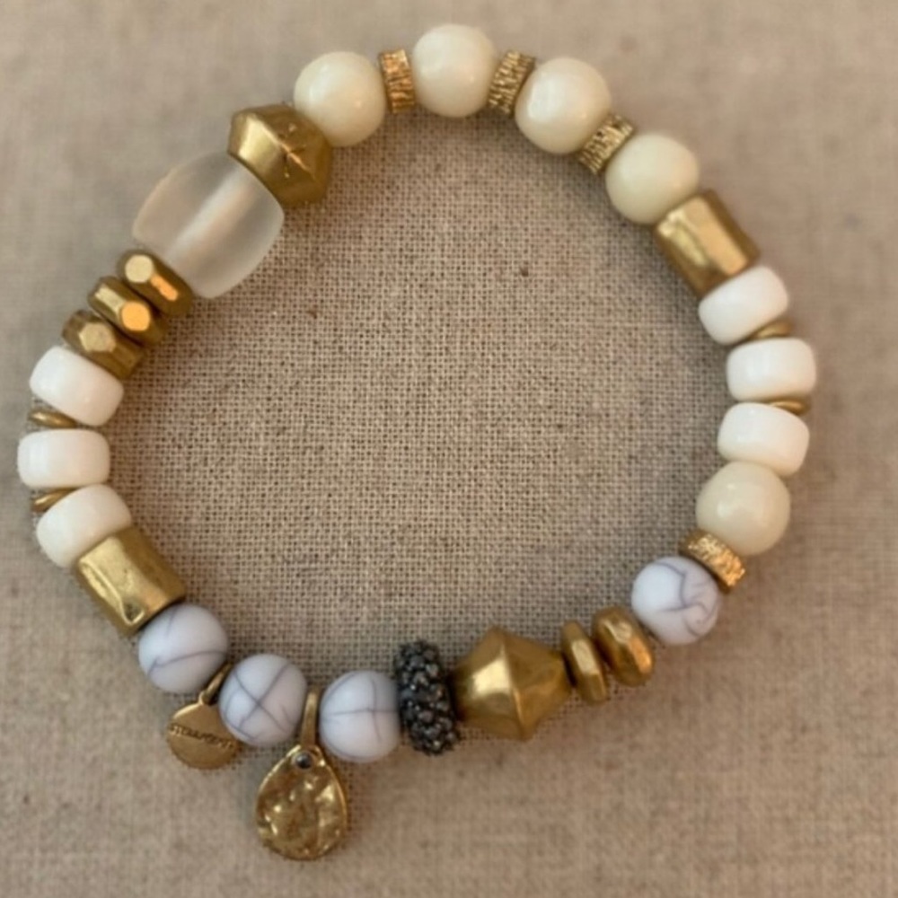 :: Stella & Dot Anda Intention Bracelet | Strength - Picture 4 of 4